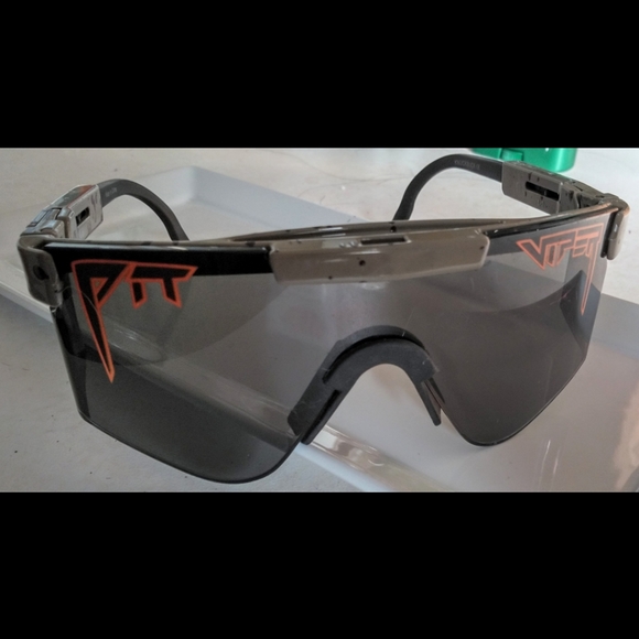 Big Buck Hunter Sunglasses 